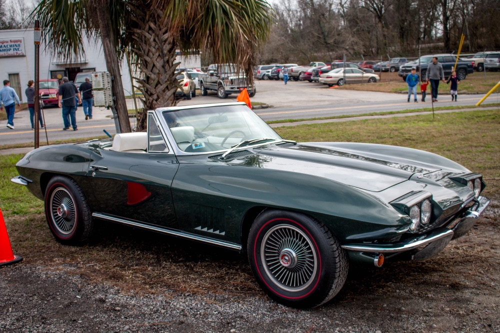 Savannah Classic Cars celebrates opening  SCAD District